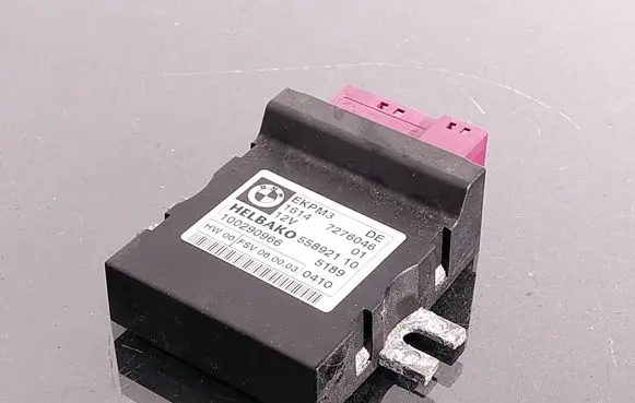 BMW X5 E70 Fuel injection pump control unit/module 16147276046 100290966