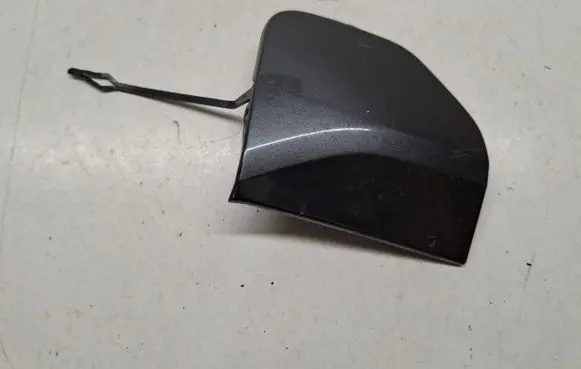 BMW X1 F48 F49 Front tow hook cap/cover 8075876 51118075876