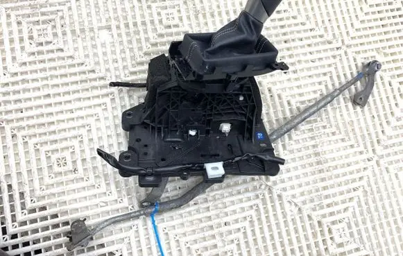 Lexus IS III XE30 Gear shift rod 