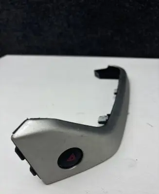 Nissan Murano Z51 Hazard light switch 689301AA0A