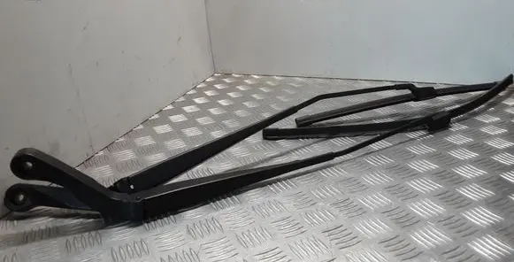 Peugeot Boxer Front wiper blade arm