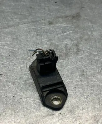 Mercedes-Benz S W220 Airbag deployment crash/impact sensor 0025426918