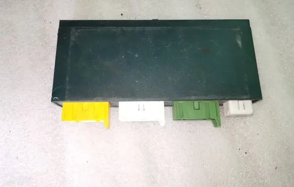 BMW 5 E34 Comfort/convenience module 61358368571 8368571