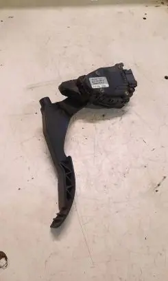 Audi A3 S3 8L Accelerator throttle pedal 1J1721503H