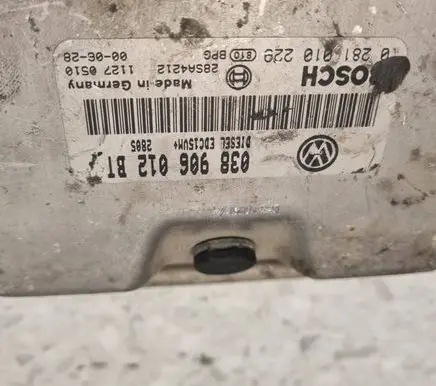 Seat Toledo II (1M) Engine control unit/module 038906012BT 28SA4212 0281010229