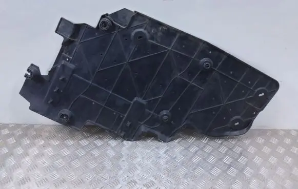 Peugeot 3008 II Fuel tank bottom protection 9809531480