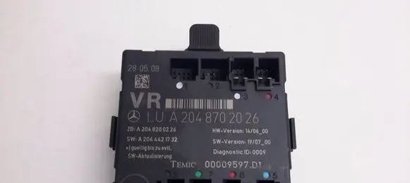 Mercedes-Benz C W204 Door control unit/module A2048702026