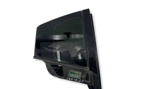 Volvo S60 Rear vent window glass 31442965
