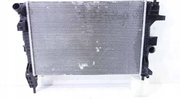 Ford C-MAX II Coolant radiator BV618005BD