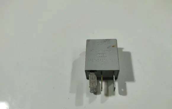 Audi A4 S4 B5 8D Other relay 1K0951253