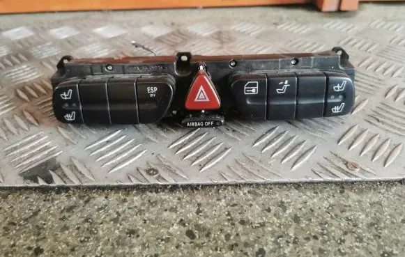 Mercedes-Benz C W203 Hazard light switch A2038215458