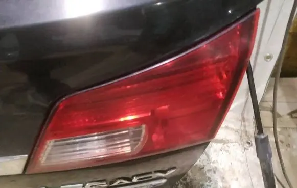 Subaru Legacy Tailgate rear/tail lights 