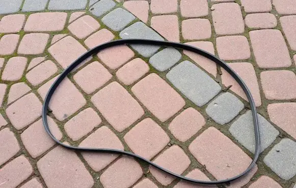 Opel Insignia B Alternator belt 55577914