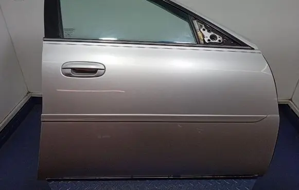 Cadillac DeVille Front door 