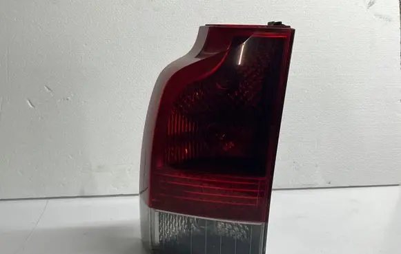 Volvo V70 Rear/tail lights 9474848