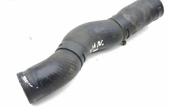 Lexus IS 220D-250-350 Engine coolant pipe/hose