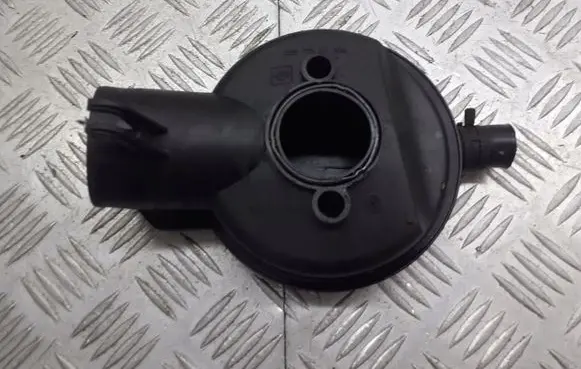 Opel Corsa C Oil breather separator 90572687
