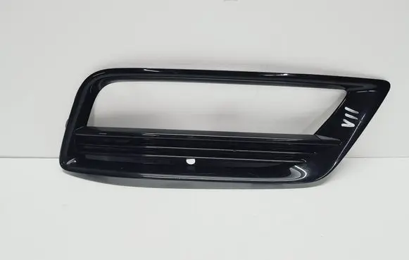 Volkswagen Golf VII Front bumper lower grill 5G0853666G