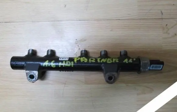 Peugeot Partner Fuel main line pipe