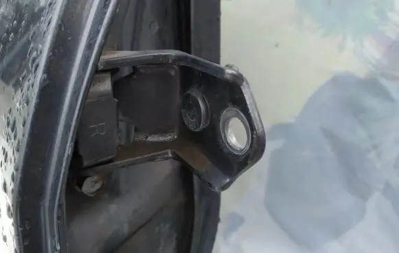 Mazda 6 Rear door lower hinge