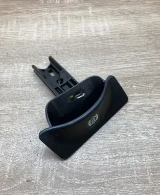 Mercedes-Benz E W211 Hand brake release handle 2114270120 70050002