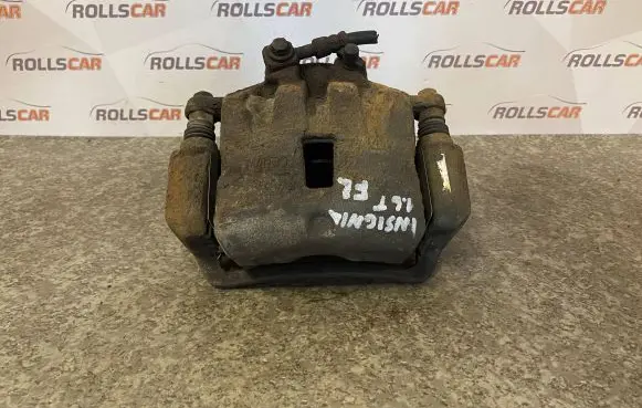 Opel Insignia A Front brake caliper