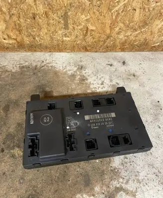 Mercedes-Benz CLK A209 C209 Door control unit/module 2098202026 353386
