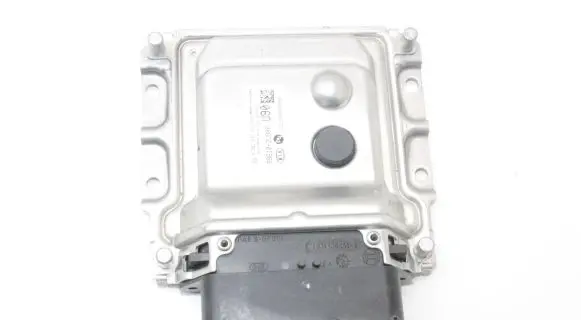 KIA Sportage Engine control unit/module 296102U900 0281037311