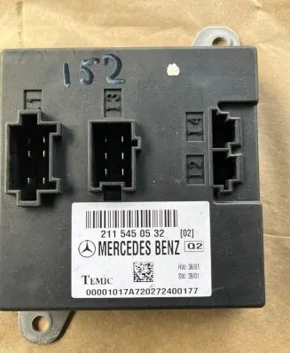 Mercedes-Benz E W211 Comfort/convenience module 2115450532
