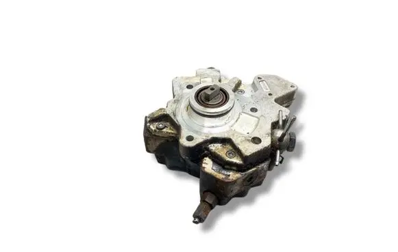 Hyundai i30 Fuel injection high pressure pump 3310027400 358170 0445010121