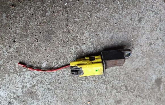 Audi A6 S6 C6 4F Airbag deployment crash/impact sensor 4L0959651