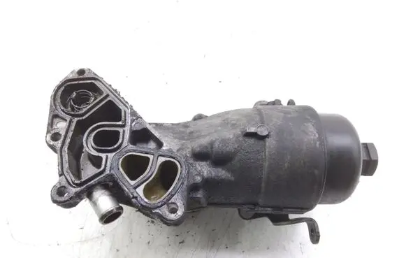 Peugeot 5008 Oil filter mounting bracket 9687847480