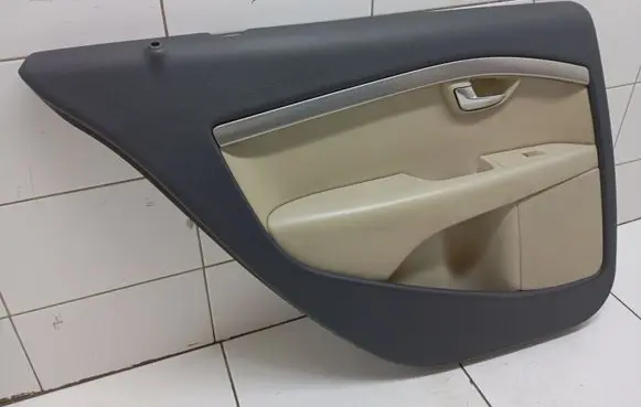 Volvo S80 Rear door card panel trim 39854173 113024 113024002403
