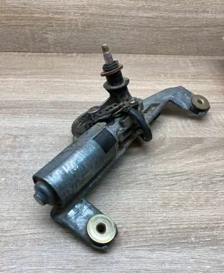 Volvo S40, V40 Rear window wiper motor 0390201529