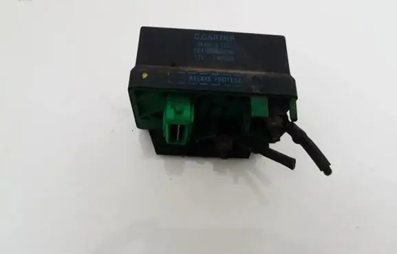 Peugeot 406 Glow plug pre-heat relay 9619039780