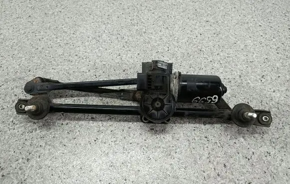 Hyundai Tucson JM Front wiper linkage