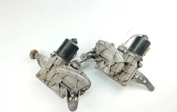 Renault Scenic III - Grand scenic III Wiper motor W000024700 W000024699