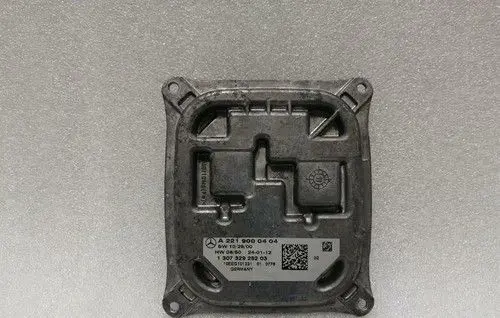 Mercedes-Benz S W221 Headlight ballast module Xenon A2219000404