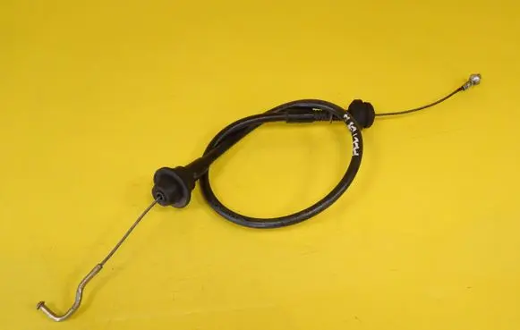 Skoda Felicia I Throttle cable 