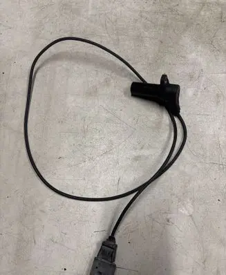 Volkswagen PASSAT B5.5 Crankshaft position sensor ABE038907319E
