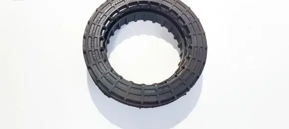 Coil spring mount