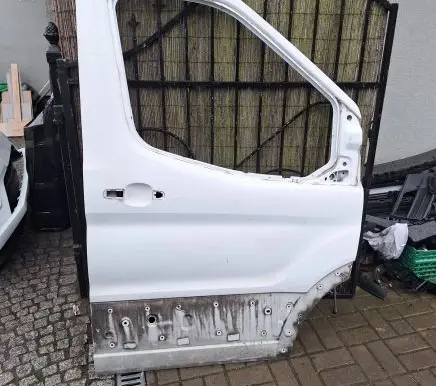 Ford Transit VII Front door