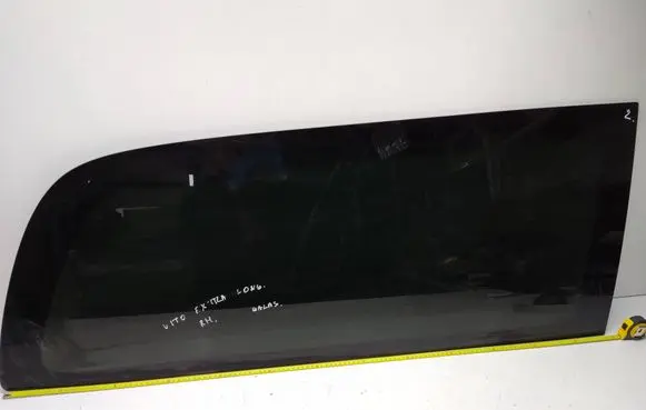 Mercedes-Benz Vito Viano W447 Rear side window 43R004536 DOT211M93AS3 E000191