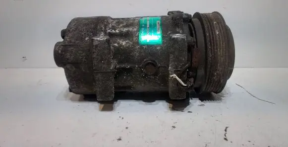Renault Laguna II Air conditioning (A/C) compressor (pump) 7700111289 3210506034 SD7H15