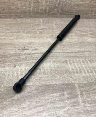 Volkswagen Touareg I Tailgate/trunk strut/damper 7L6845587