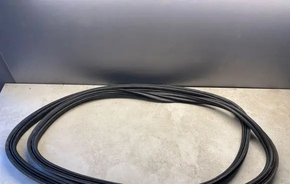 Opel Meriva A Trunk rubber seal (body) 13121763