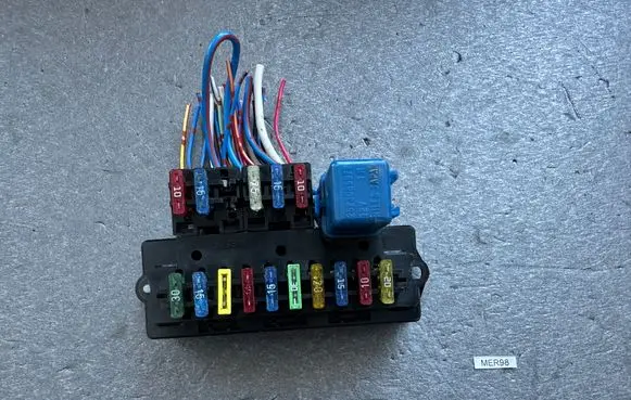 Nissan Patrol 160 Other relay 2523089977 24310C6600