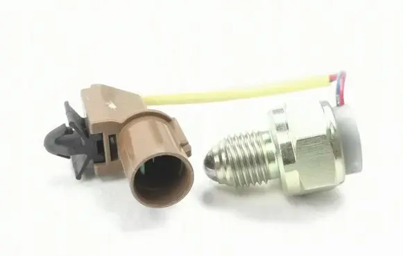 Mitsubishi Pajero Sensor MB837107