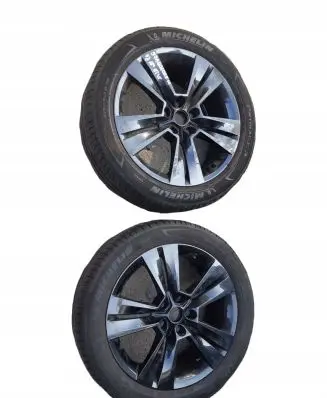 Skoda Karoq R18 alloy rim 57A601025M