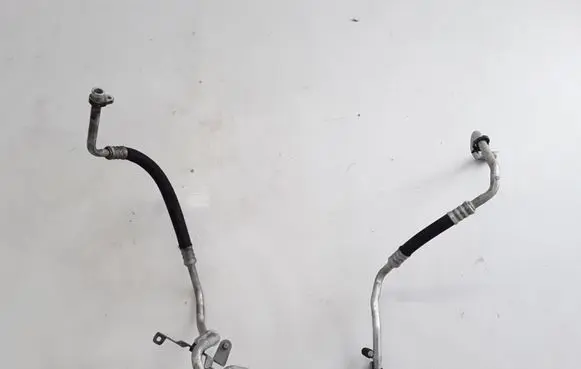 Renault Laguna III Air conditioning (A/C) pipe/hose